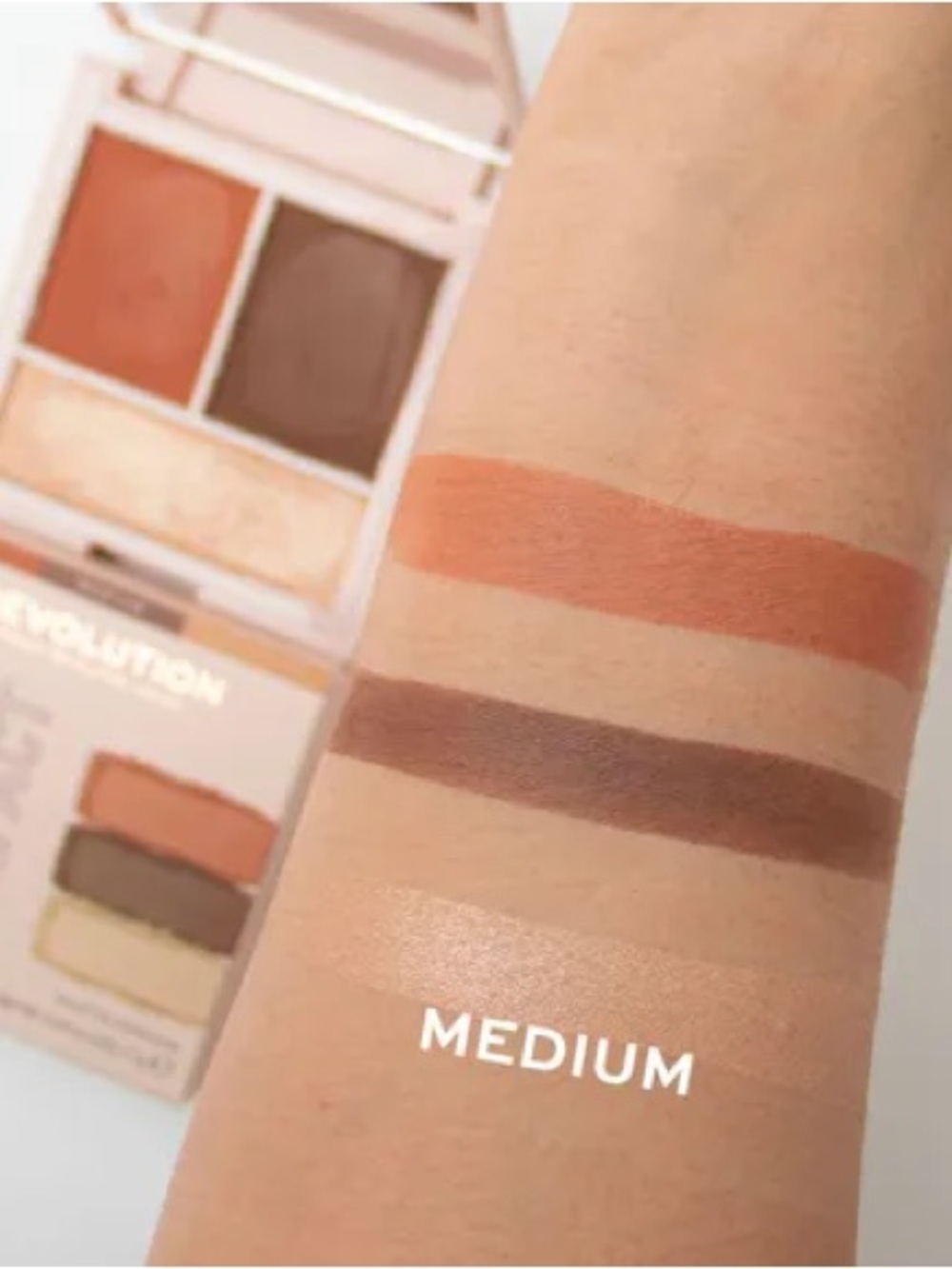 Contour & highlight / Light - medium skin